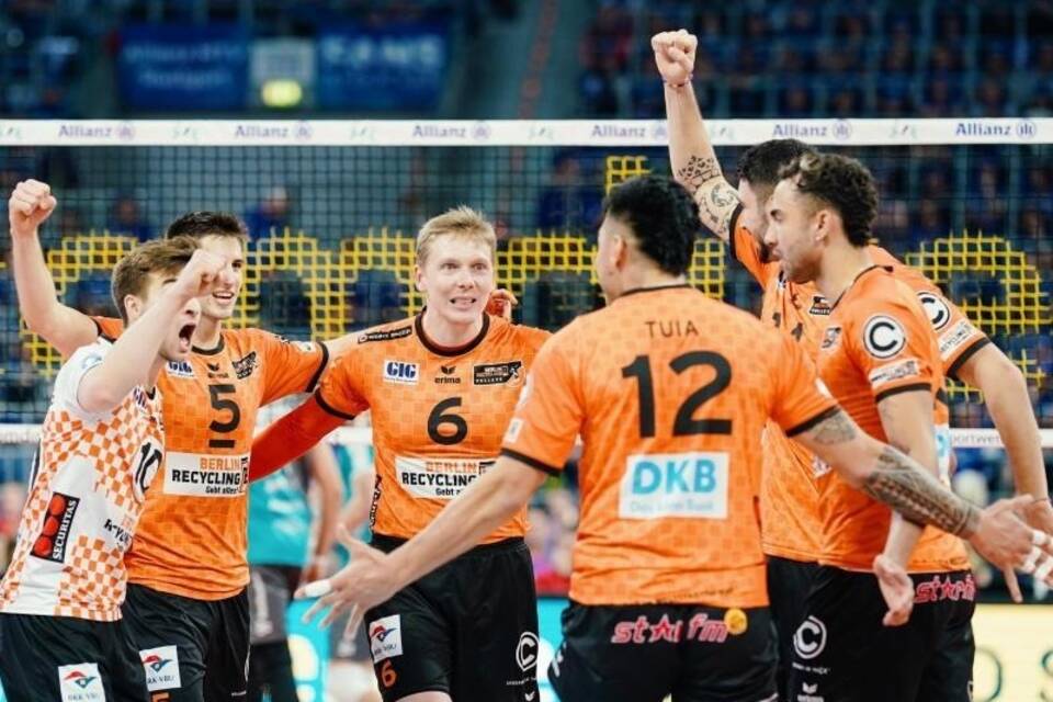 Berlin Volleys zum fünften Mal Pokalsieger Berlin Volleys zum fünften Mal Pokalsieger