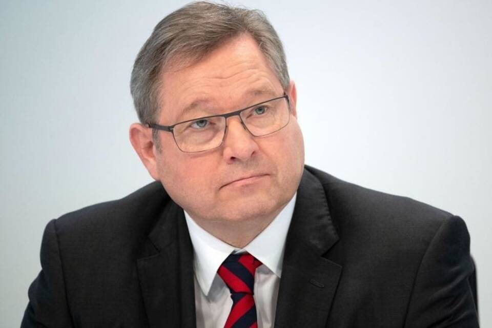 Manfred Döss Manfred Döss