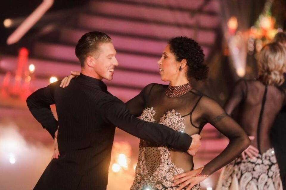 "Let's Dance" "Let's Dance"
