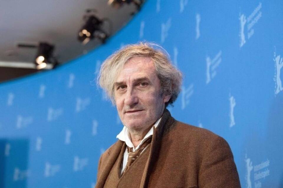 Garrel Garrel