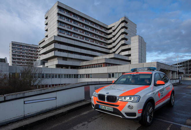 Coronavirus 25 Falle In Baden Wurttemberg Auch Altenheim In Bad
