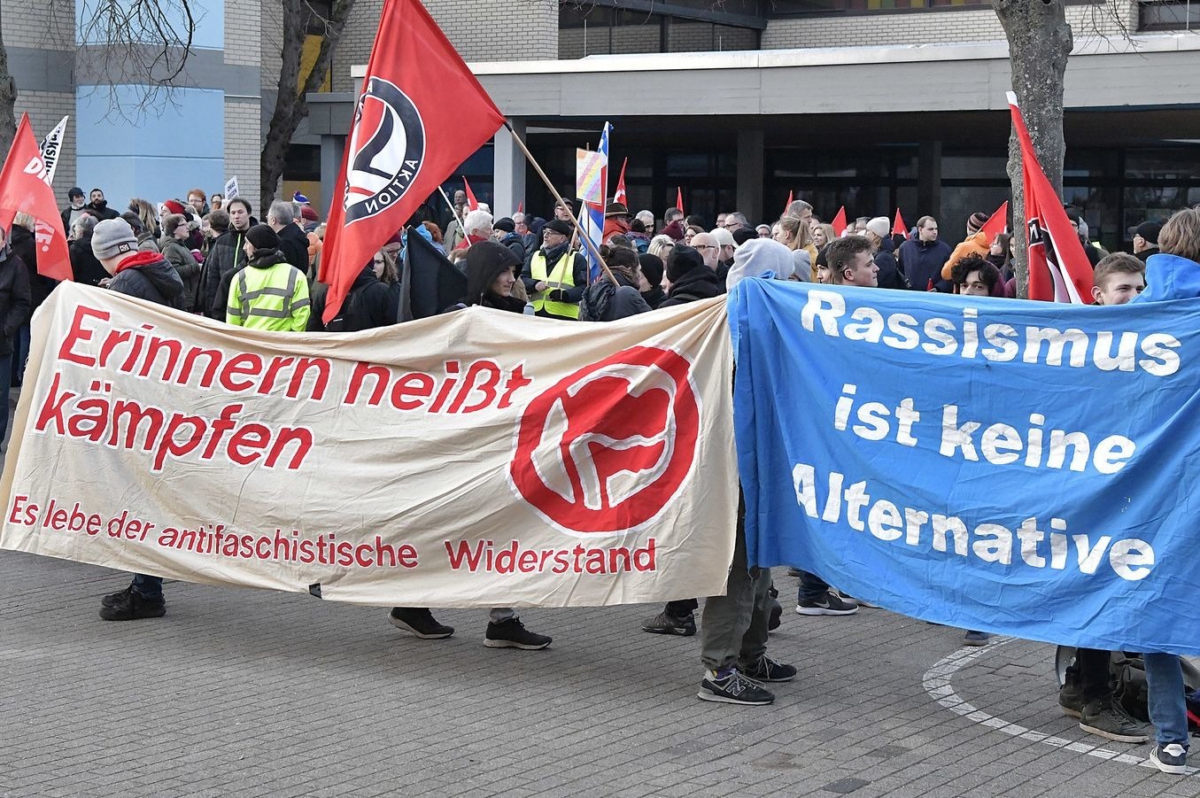 mannheim 350 burger demonstrierten gegen politischen aschermittwoch der afd nachrichten aus mannheim rnz