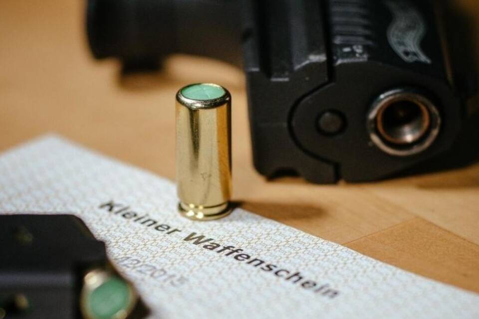 Kleiner Waffenschein Kleiner Waffenschein