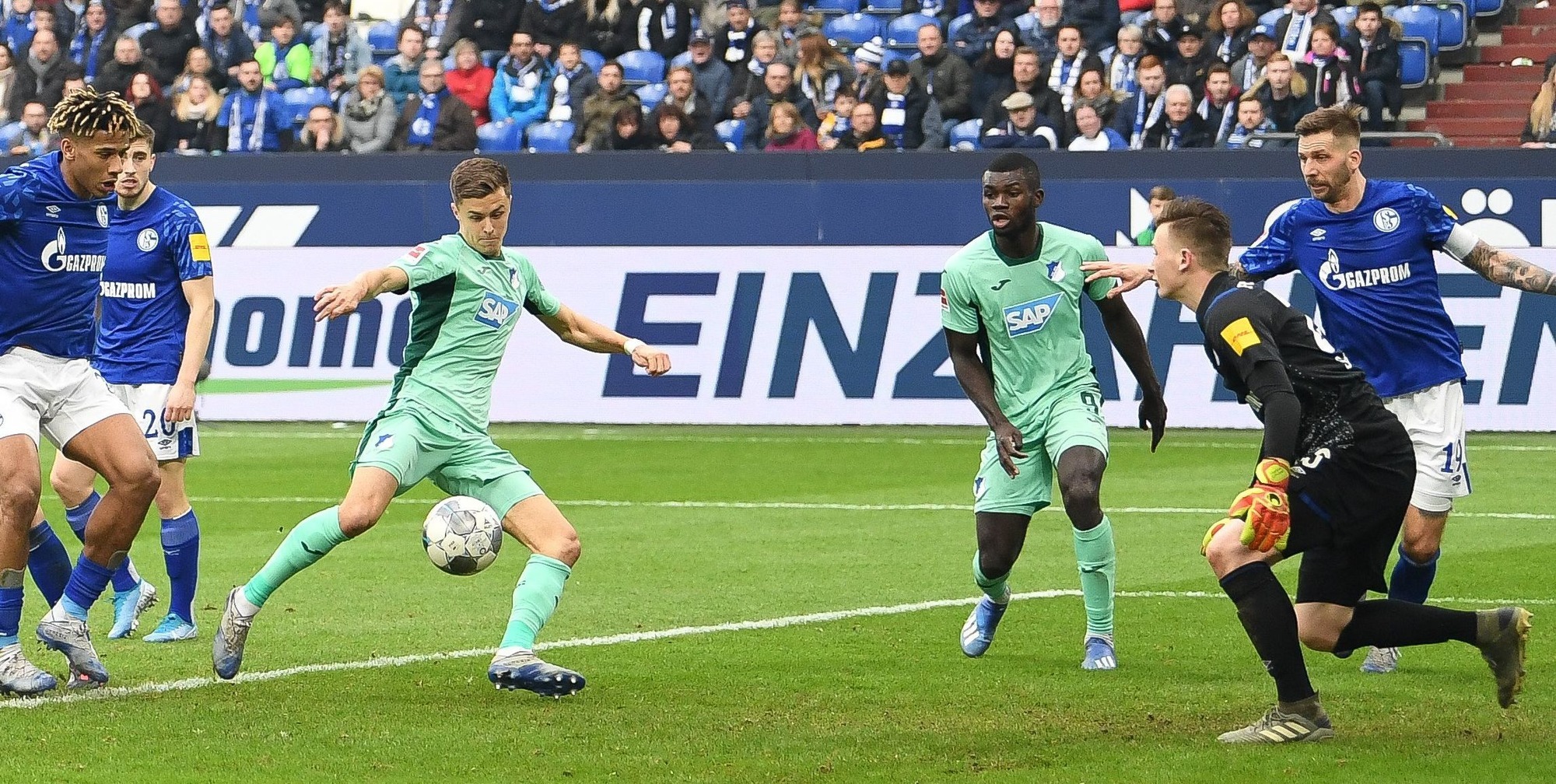 1899 Hoffenheim: Gegen Schalke war es weniger rasant und ...