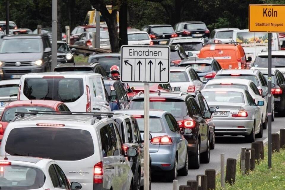 Autos im Stau