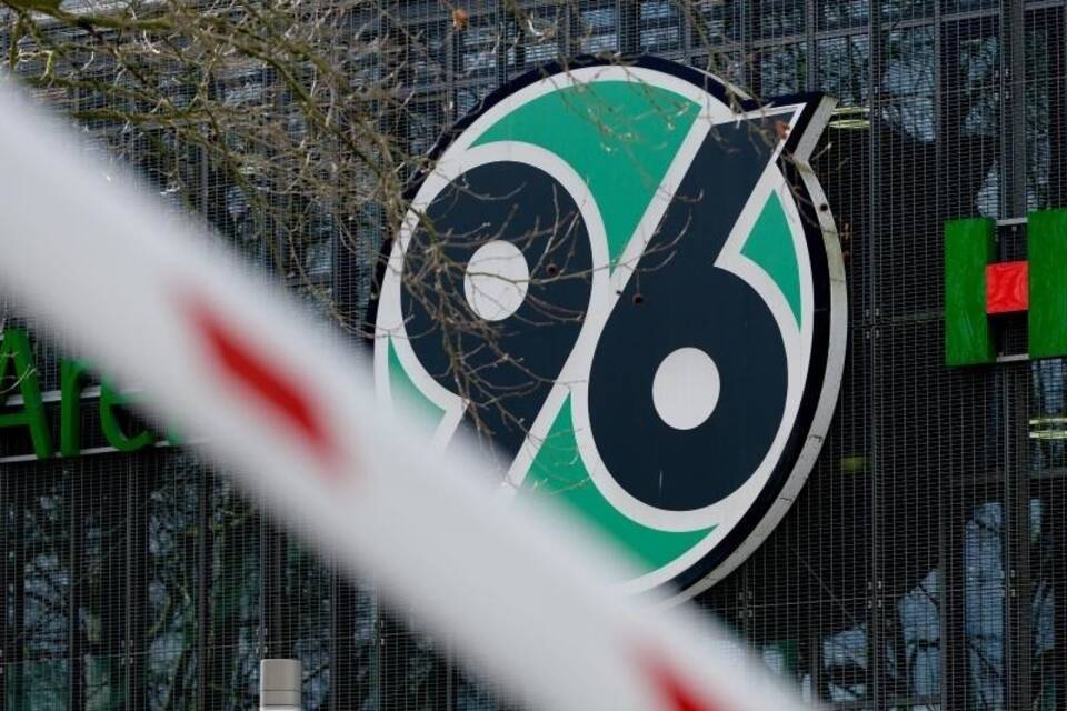 Hannover 96 beantragt Spielabsetzungen Hannover 96 beantragt Spielabsetzungen