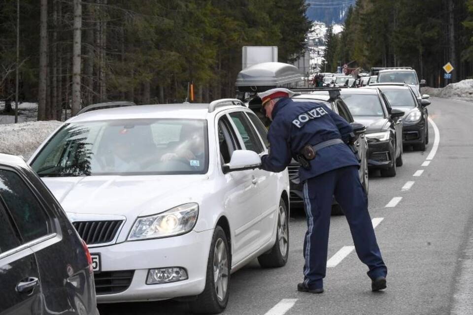 Kontrollen in Tirol