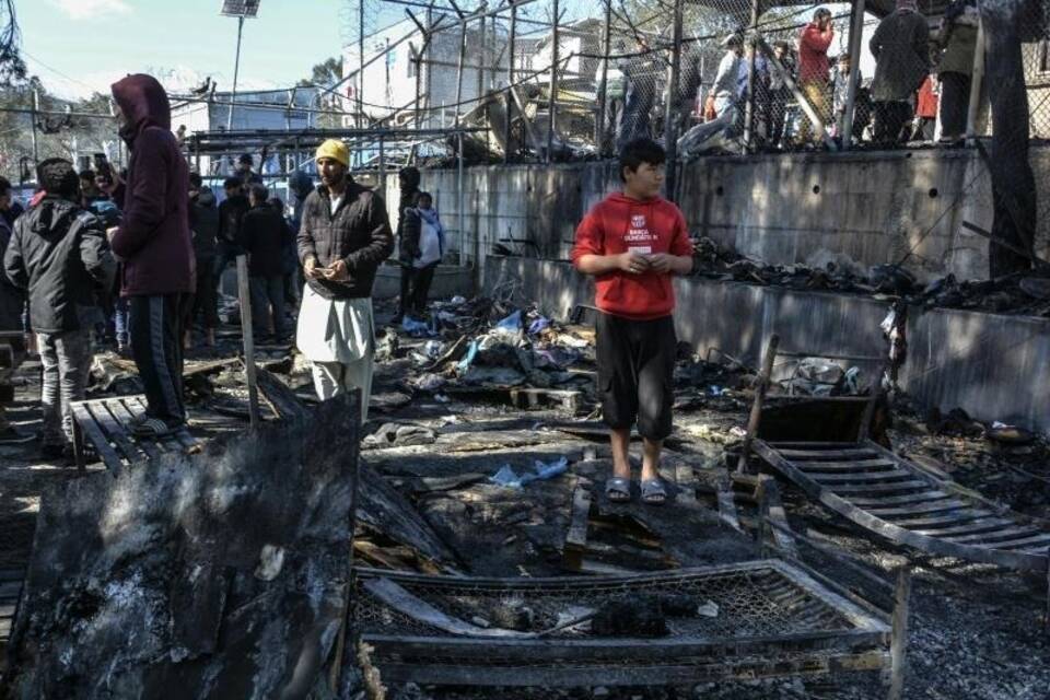 Brand im Flüchtlingslager Moria Brand im Flüchtlingslager Moria