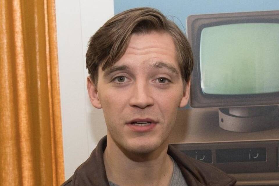 Jonas Nay Jonas Nay