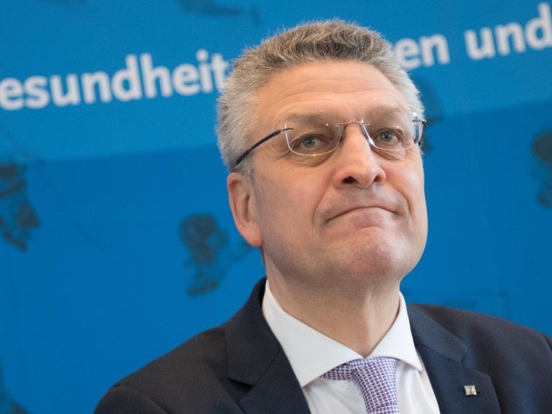 Ende Der Rki Pressekonferenz Das Ist Eine Gefahrliche Strategie Hintergrund Rnz