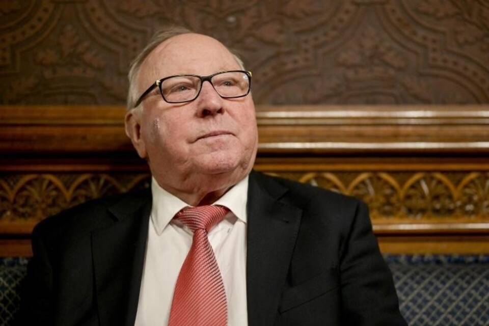 Uwe Seeler Uwe Seeler