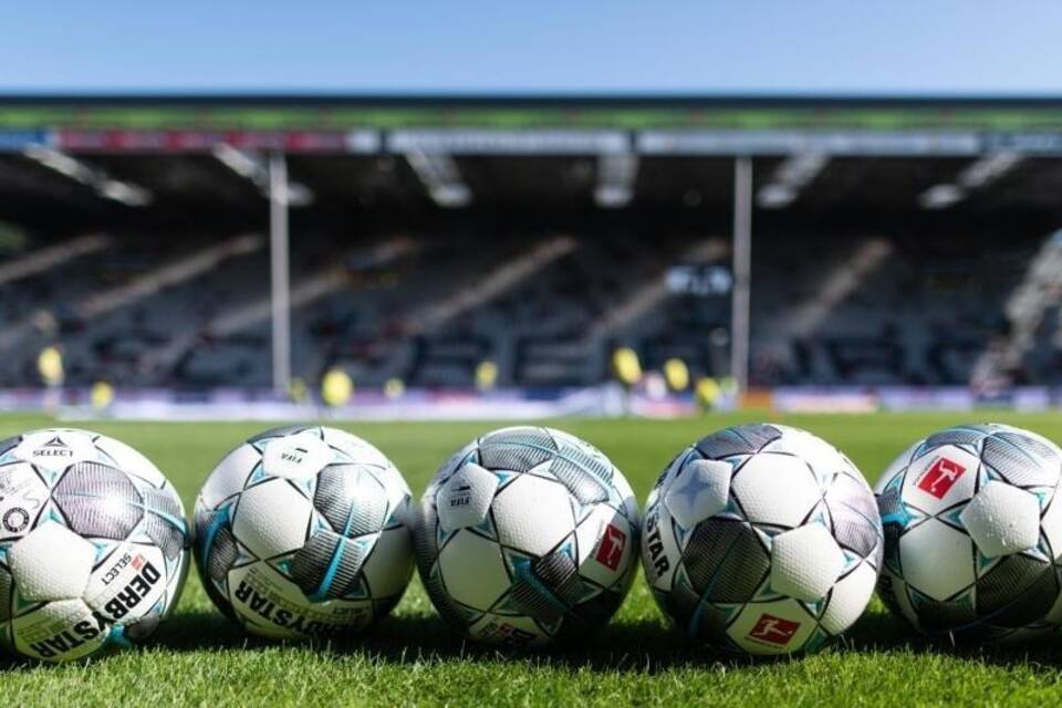 Fußball-Pause Fußball-Pause