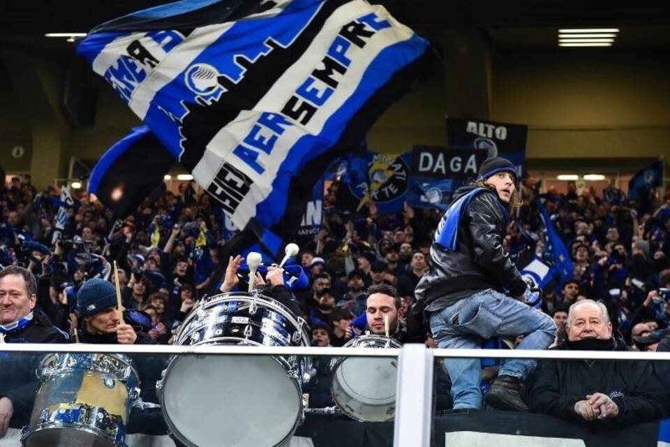 Fans von Atalanta Bergamo Fans von Atalanta Bergamo