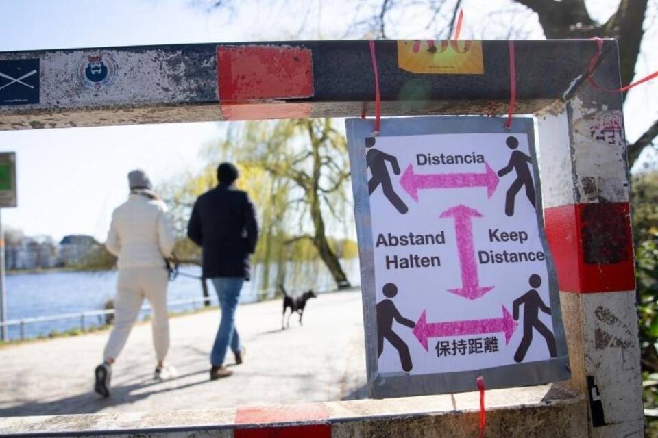 Abstand halten Abstand halten