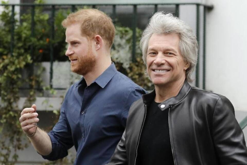 Jon Bon Jovi und Prinz Harry Jon Bon Jovi und Prinz Harry