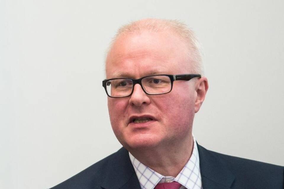 Hessischer Finanzminister Schäfer ist tot Hessischer Finanzminister Schäfer ist tot