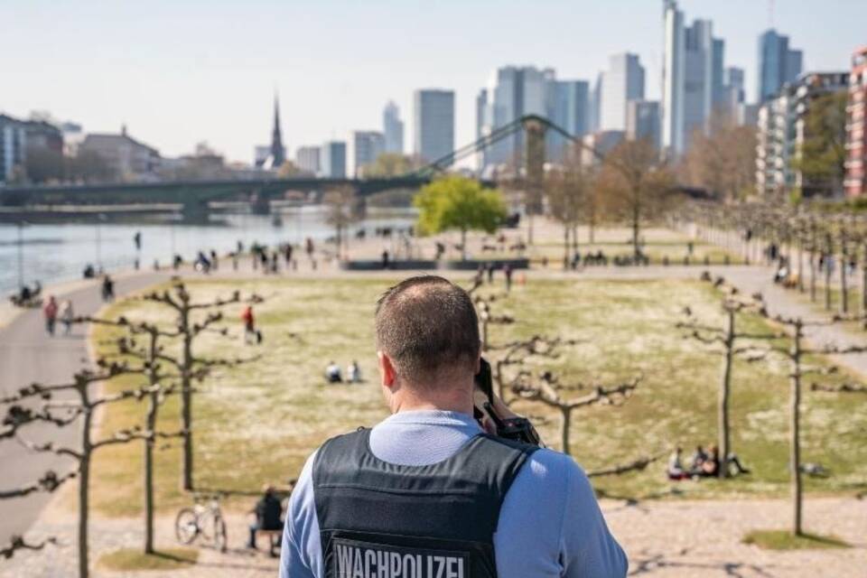 Mainufer Mainufer