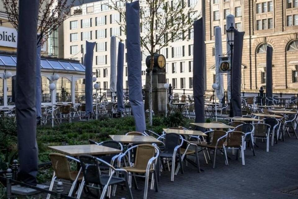 Leere Gaststätten Leere Gaststätten