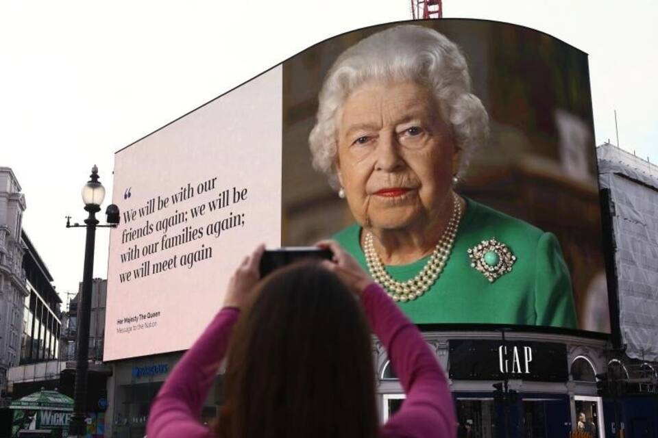 Queen Elisabeth Queen Elisabeth