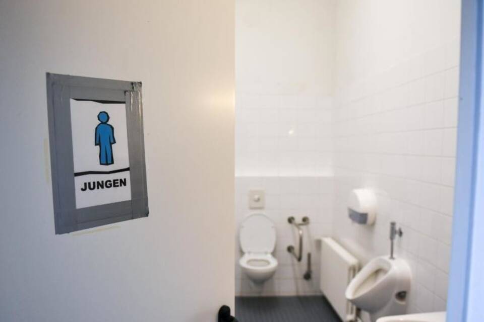 Schultoilette Schultoilette
