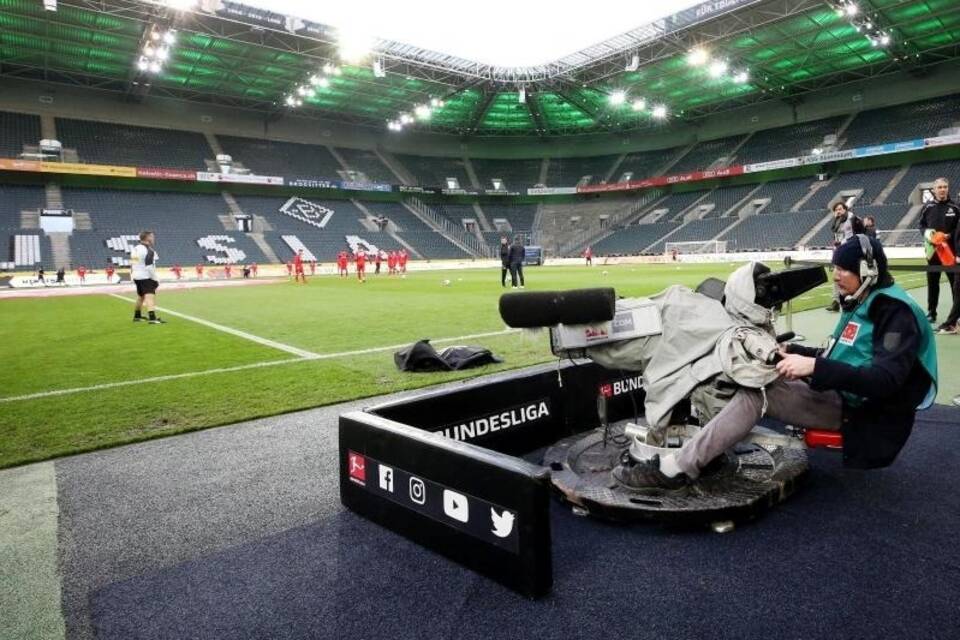TV-Übertragung TV-Übertragung