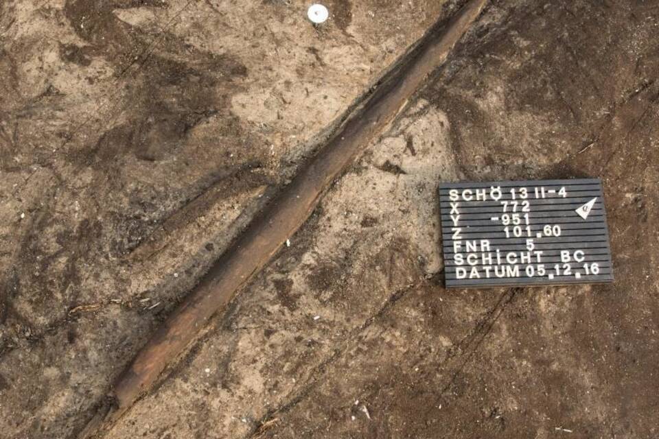 300.000 Jahre alter Wurfstock 300.000 Jahre alter Wurfstock