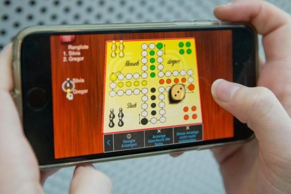 Spiel auf dem Smartphone Spiel auf dem Smartphone