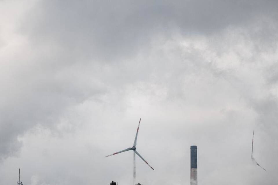 Energieverbrauch und CO2-Ausstoß Energieverbrauch und CO2-Ausstoß