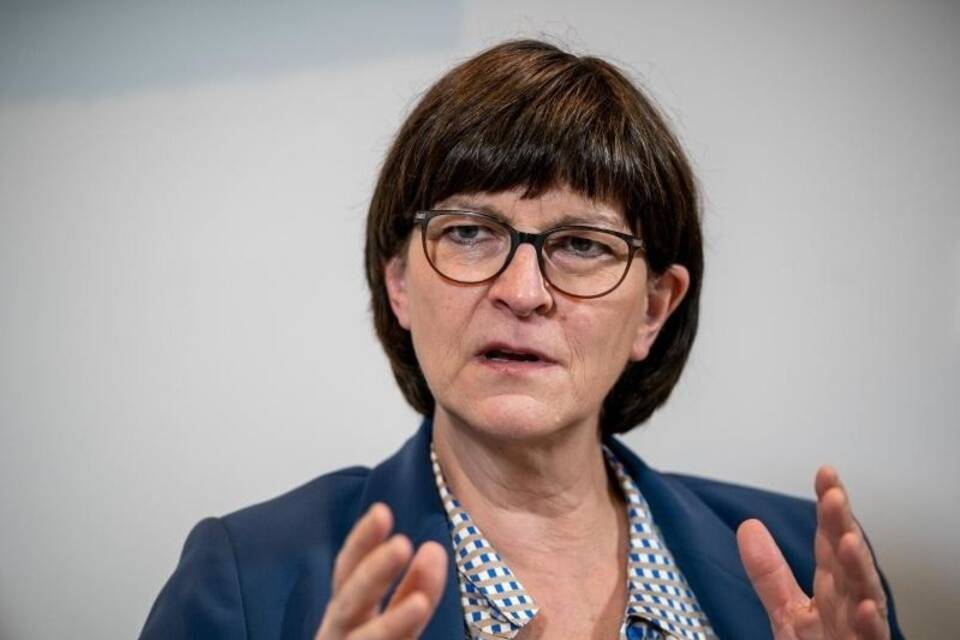 Saskia Esken Saskia Esken