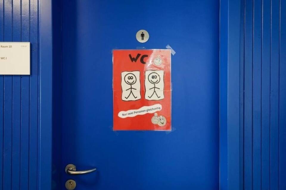 Schultoilette Schultoilette