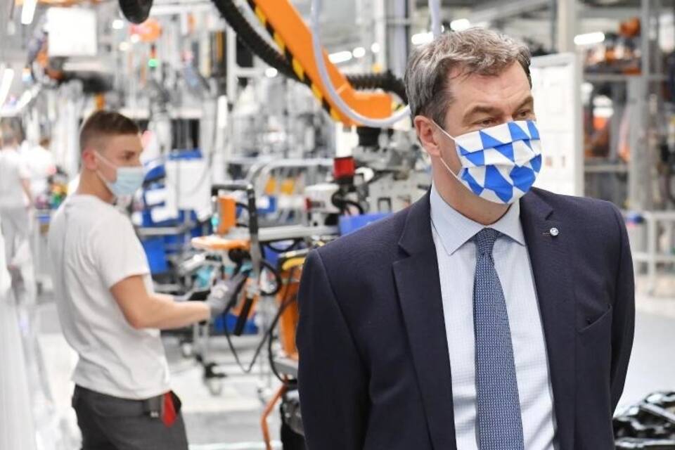 Söder besucht Audi