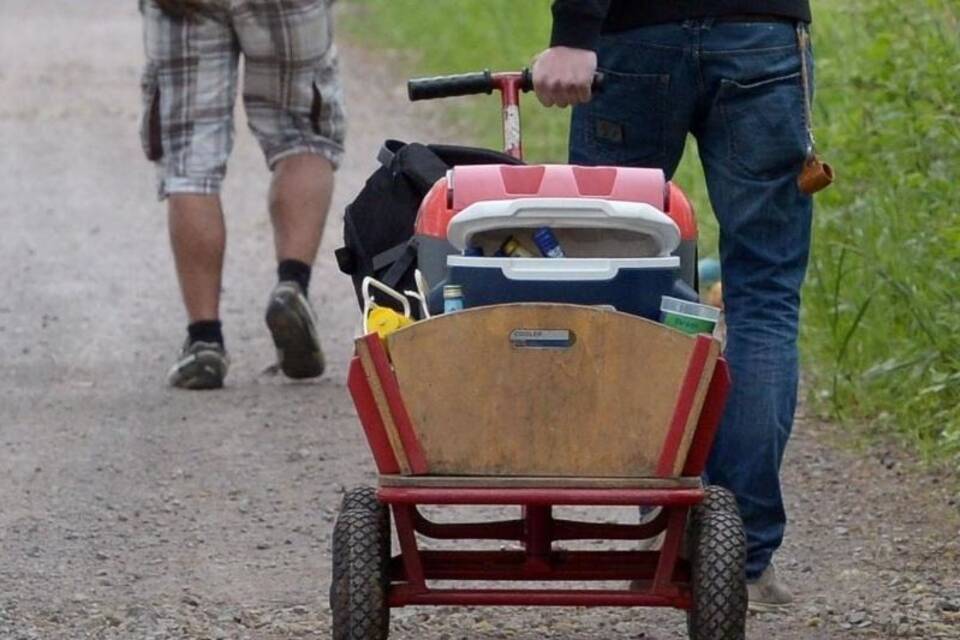 Ausflug mit Bollerwagen