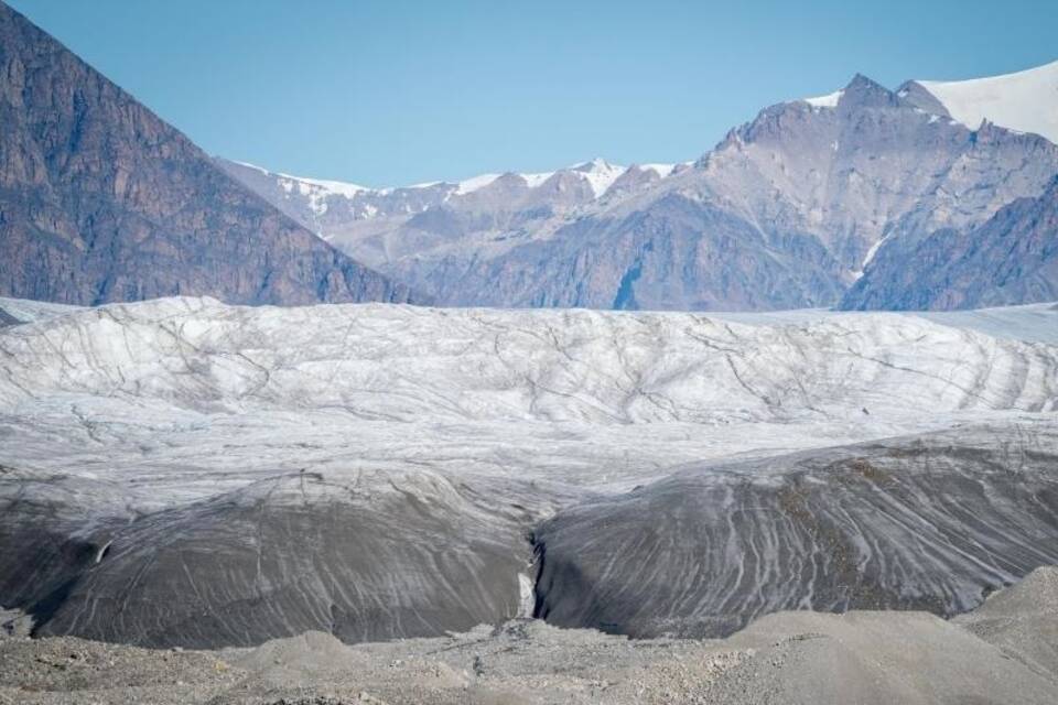 Schneemenge schrumpft in Nordamerika stärker als in Eurasien