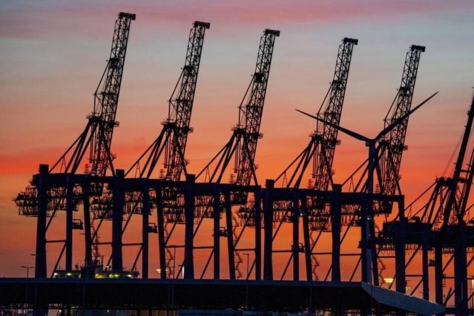 Containerbrücken Containerbrücken