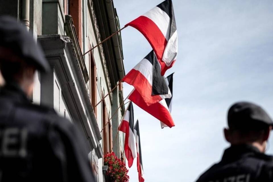 Rechtsextremismus Rechtsextremismus