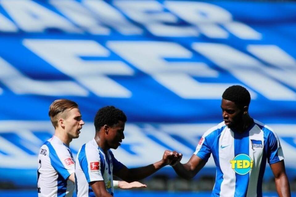Hertha BSC - FC Augsburg Hertha BSC - FC Augsburg