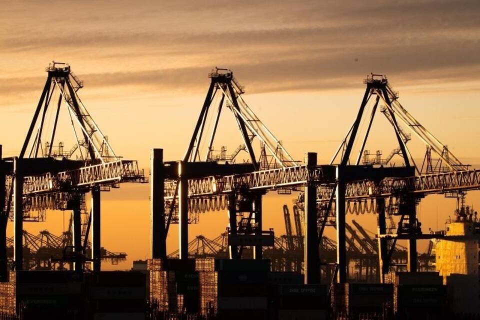 Wirtschaft erholt sich 2021 wieder Wirtschaft erholt sich 2021 wieder