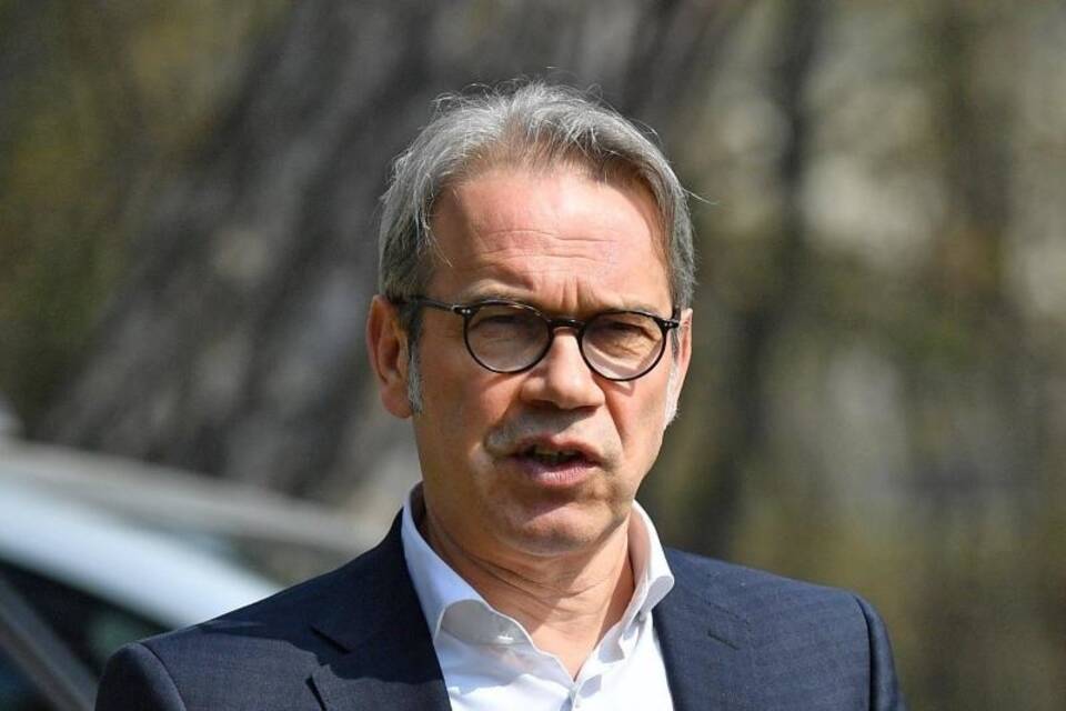 Georg Maier Georg Maier