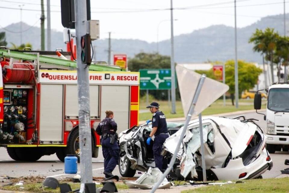 Tödlicher Autounfall in Australien Tödlicher Autounfall in Australien