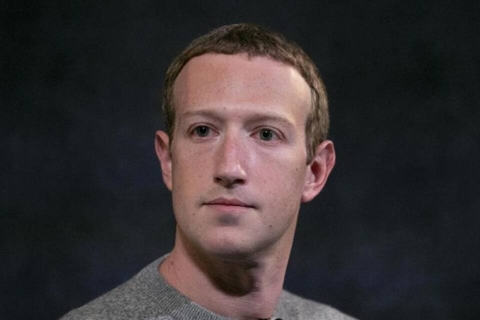 Mark Zuckerberg Mark Zuckerberg