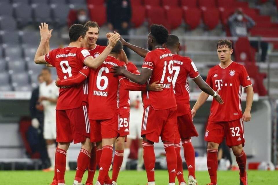 FC Bayern München FC Bayern München