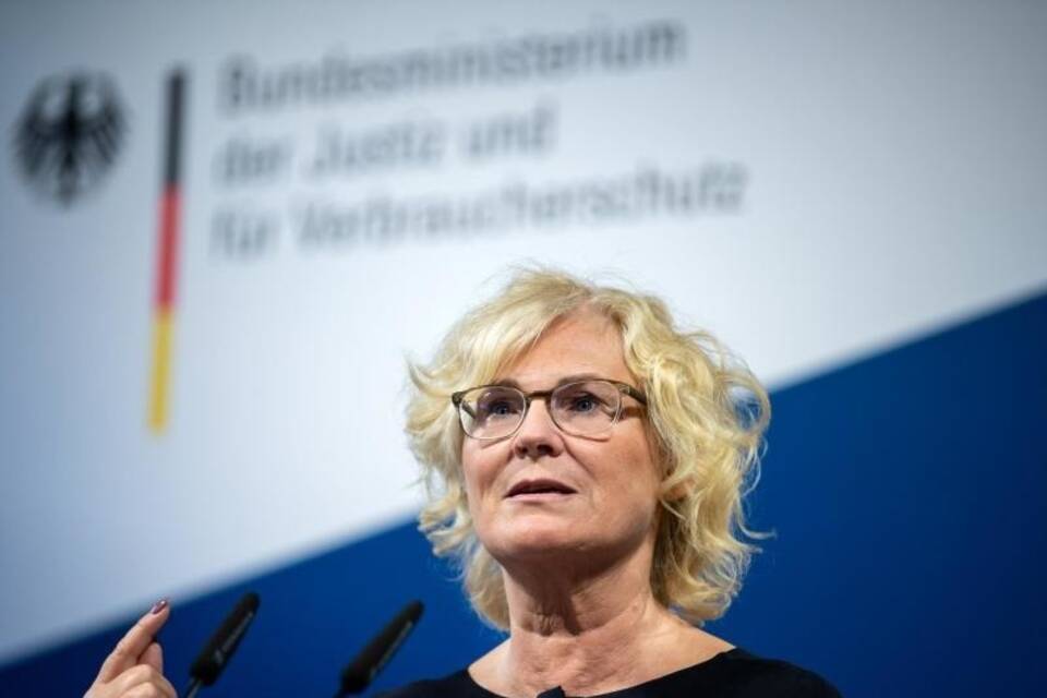 Christine Lambrecht Christine Lambrecht