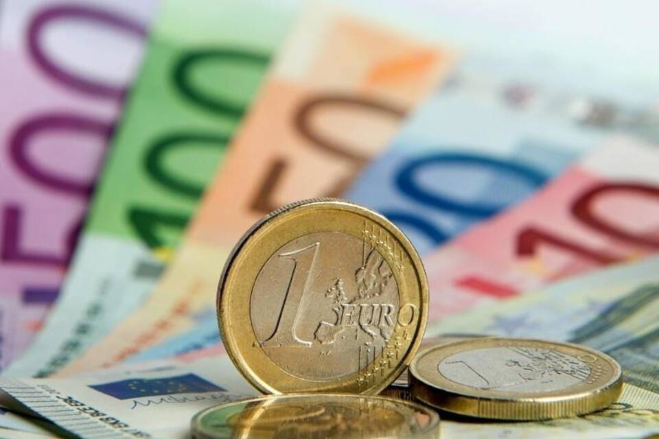 Steueraufkommen gesunken Steueraufkommen gesunken