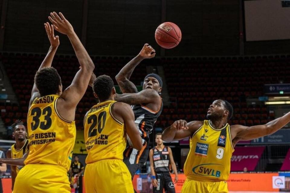 ratiopharm Ulm - MHP Riesen Ludwigsburg