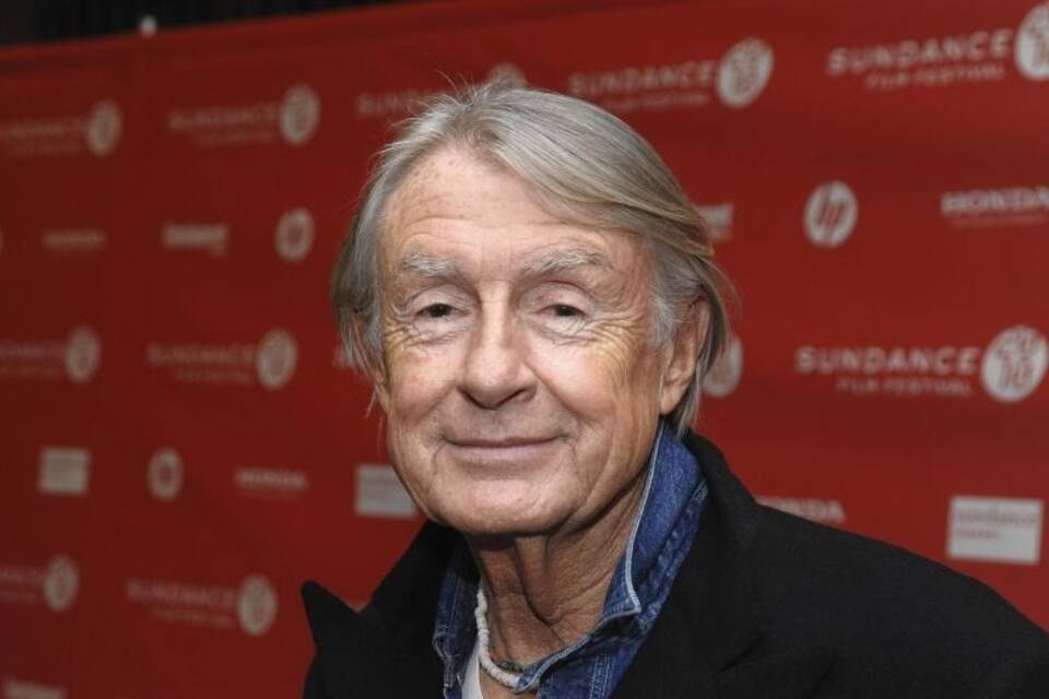 Joel Schumacher