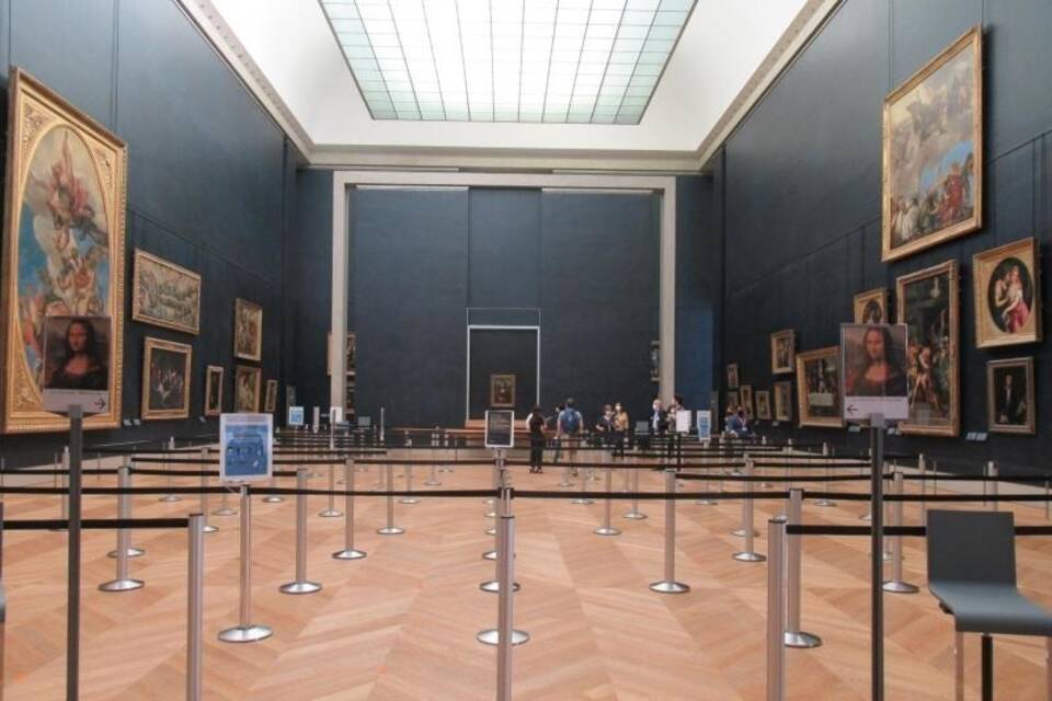 Louvre Louvre