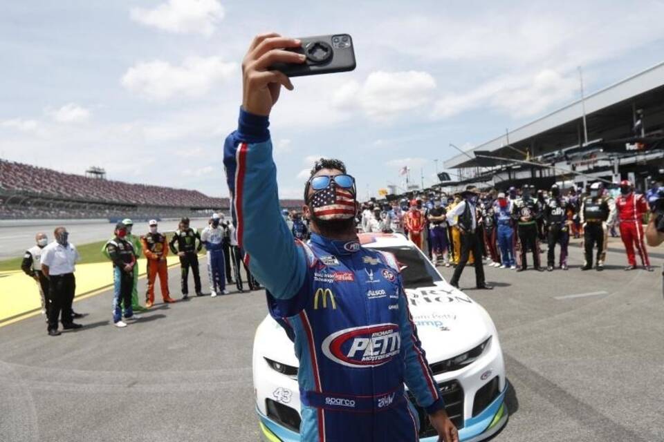 Bubba Wallace Bubba Wallace