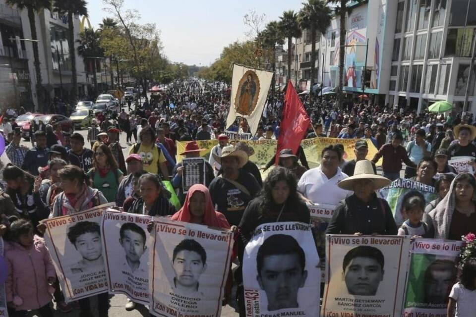 Verschwinden von 43 Studenten in Mexiko Verschwinden von 43 Studenten in Mexiko