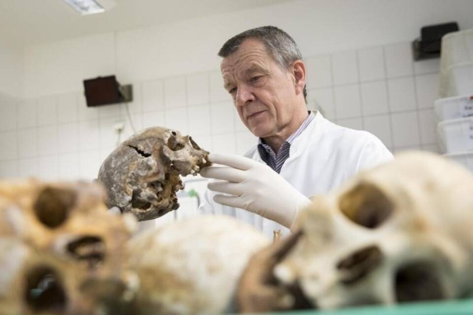 Klaus Püschel Klaus Püschel