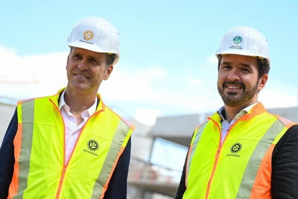 Bierhoff und Curtius Bierhoff und Curtius
